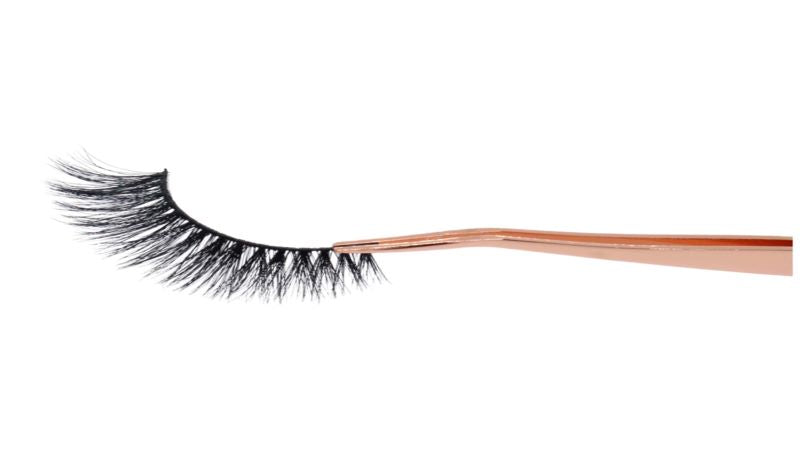 How Do You Apply 3D Mink Lashes?